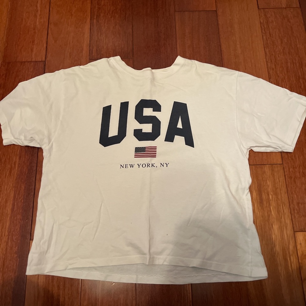 Brandy Melville USA tee